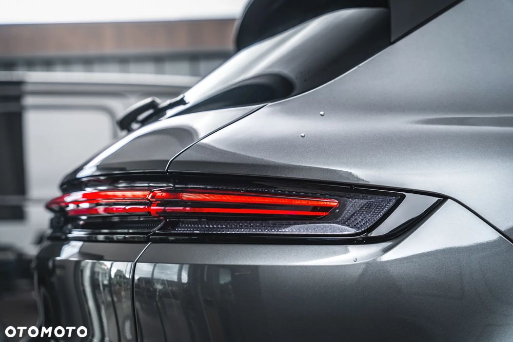 Porsche Cayenne E-Hybrid PHEV - 9