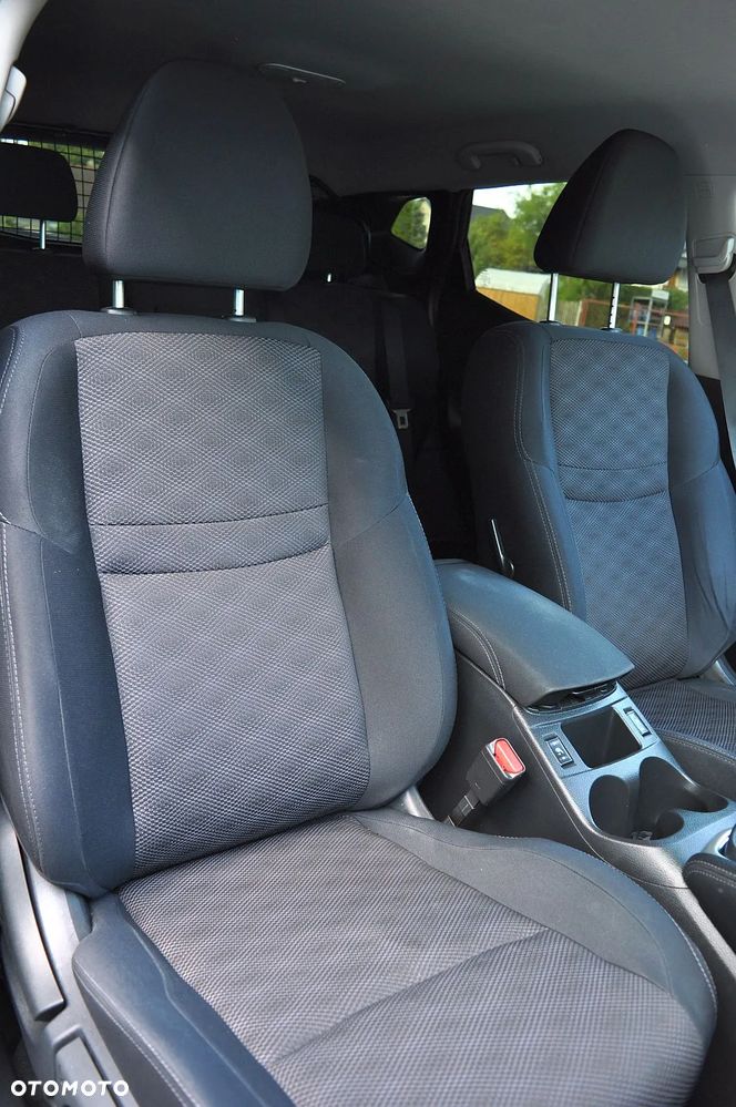 Nissan Qashqai 1.6 DIG-T Visia - 30