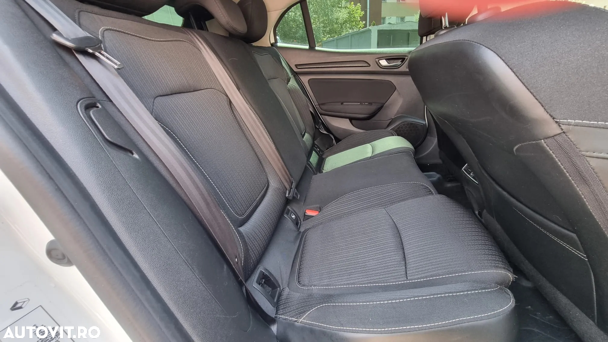 Renault Megane Energy dCi EDC Zen - 18