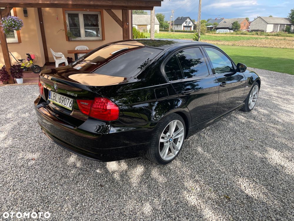 BMW Seria 3 320d - 4