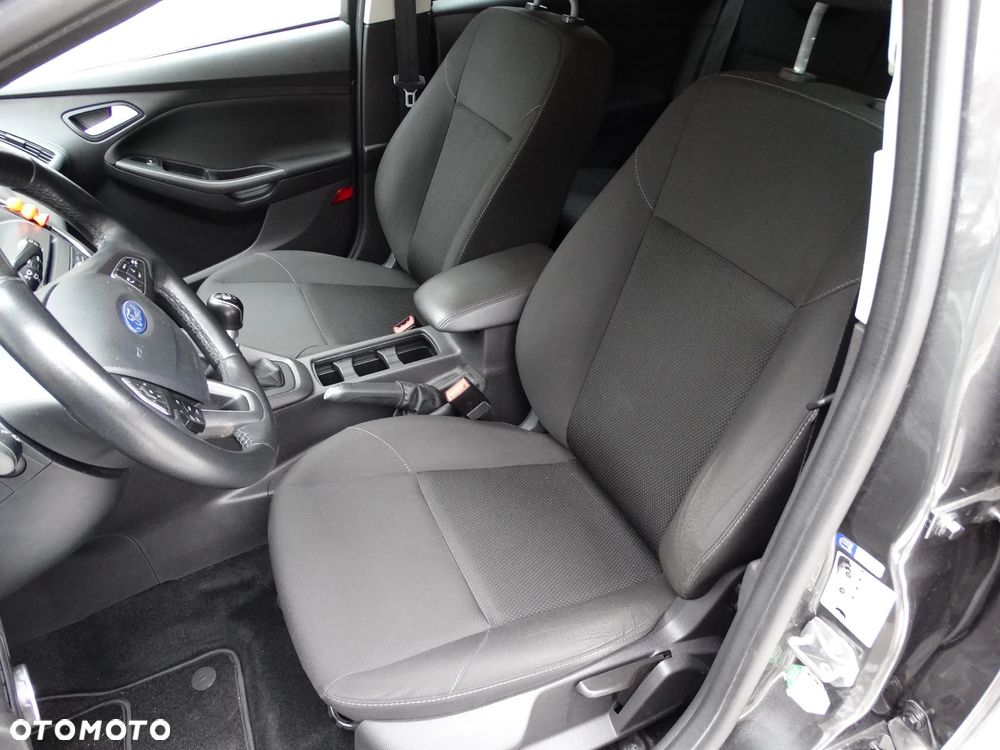 Ford Focus 1.0 EcoBoost Edition Start - 29