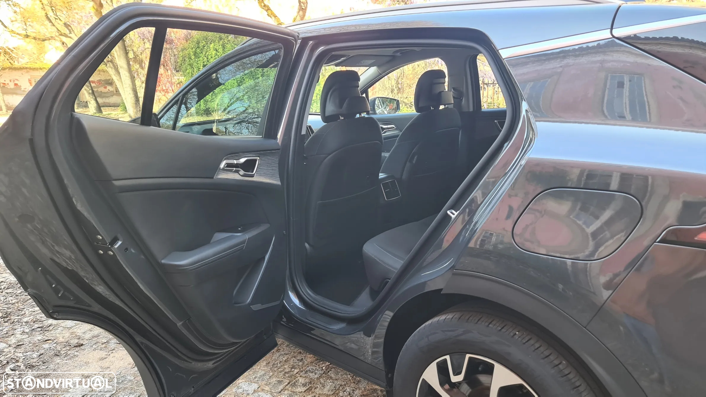 Kia Sportage 1.6 T-GDI Drive - 11