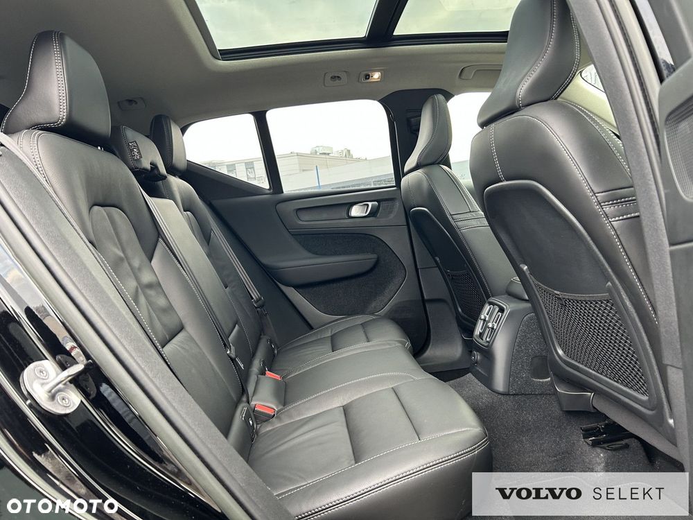 Volvo XC 40 - 29