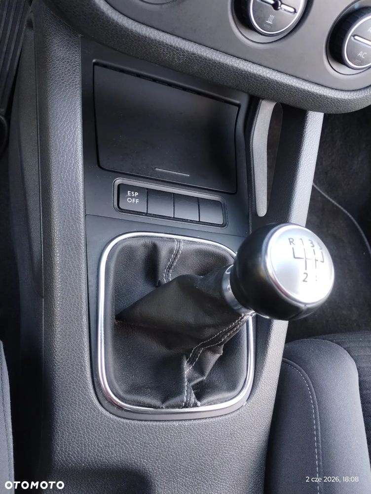Volkswagen Golf 1.6 United - 27