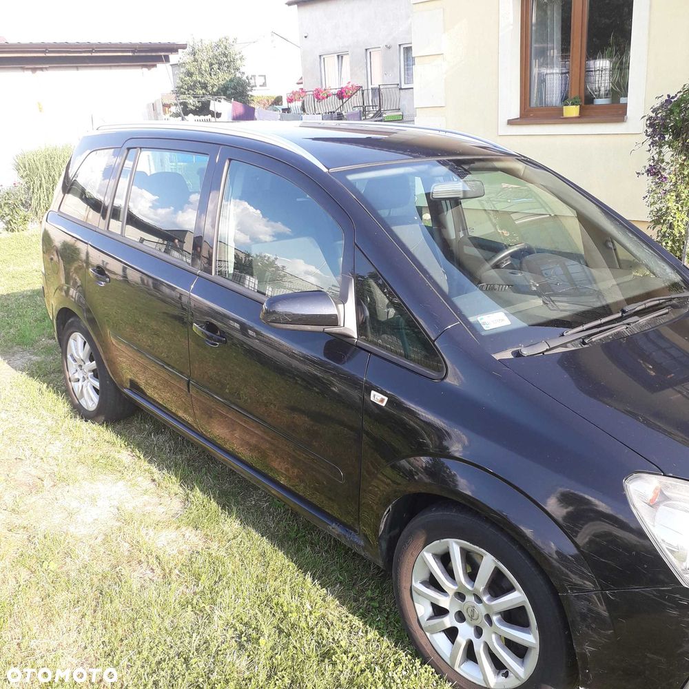 Opel Zafira - 8