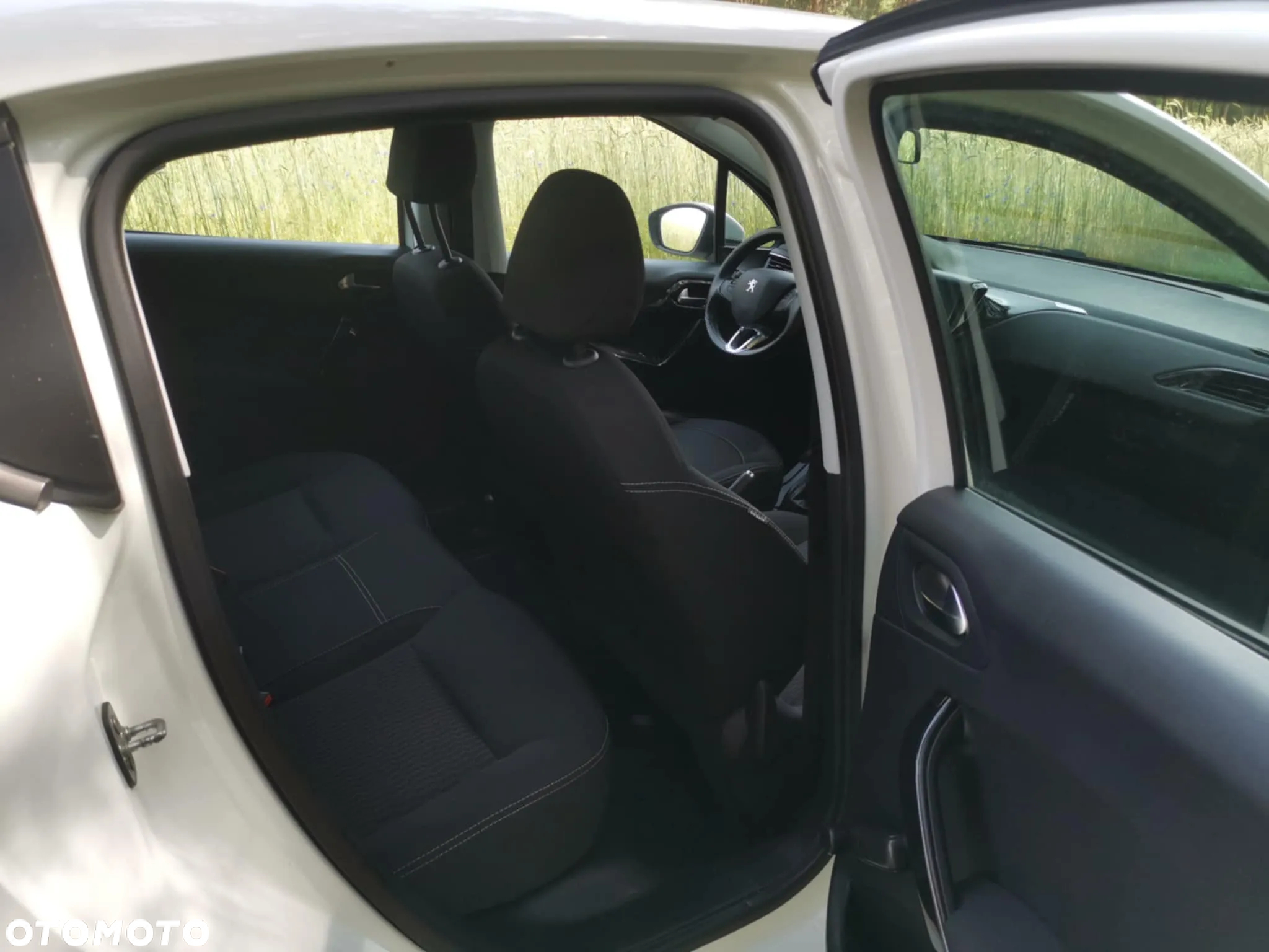 Peugeot 208 1.2 PureTech Active - 4