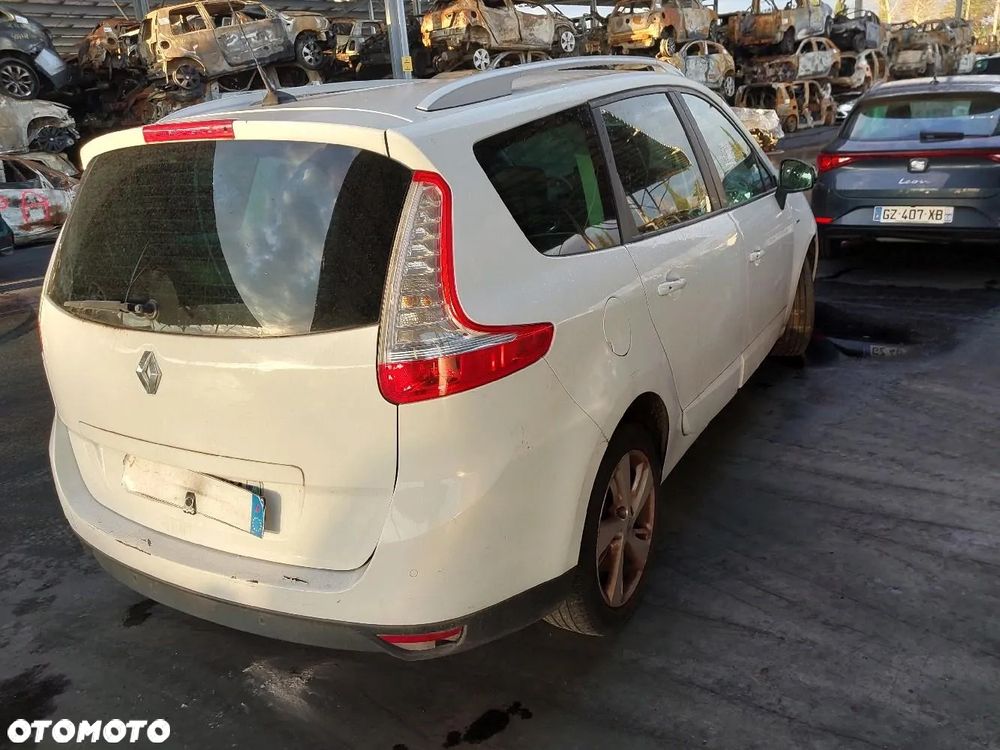 Renault Grand Scenic - 3