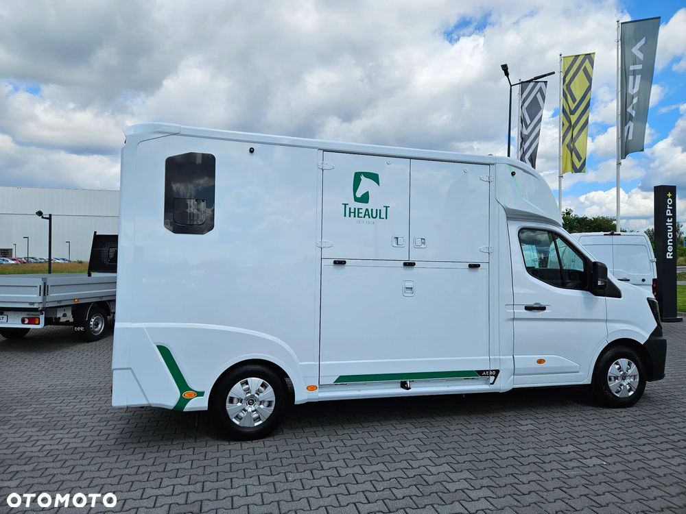 Renault Master koniowóz 170 KM automat - 8