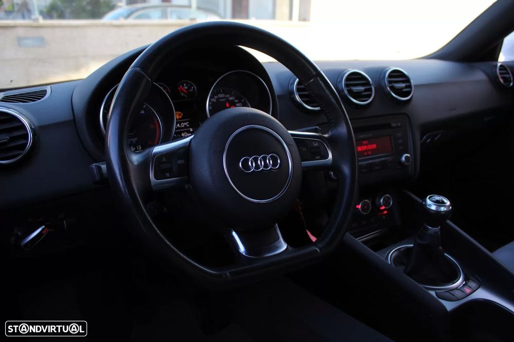 Audi TT Coupé 2.0 TDI quattro - 11