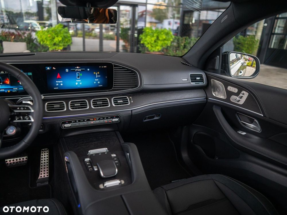 Mercedes-Benz GLE - 18