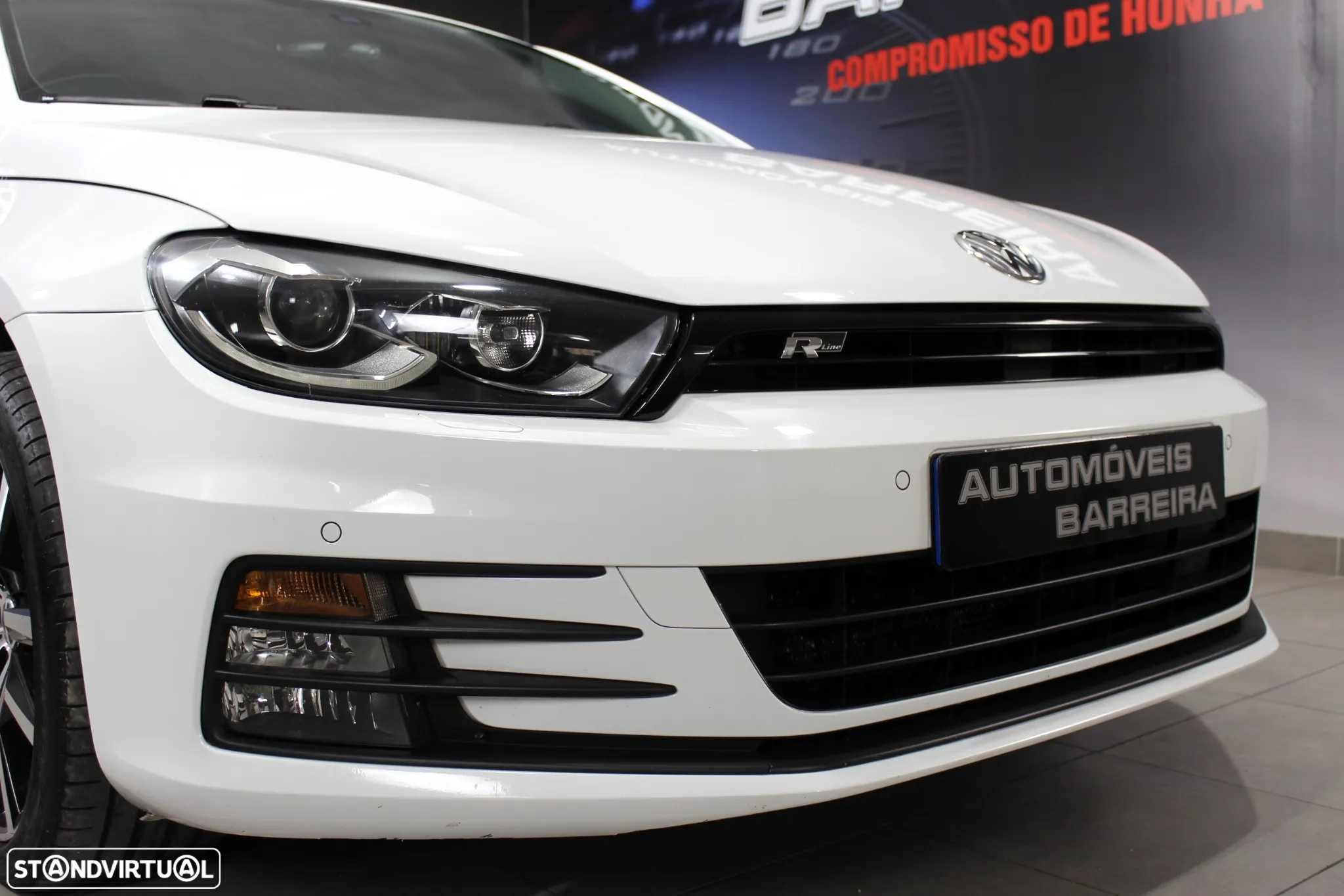 VW Scirocco 2.0 TDI Sport DSG - 26