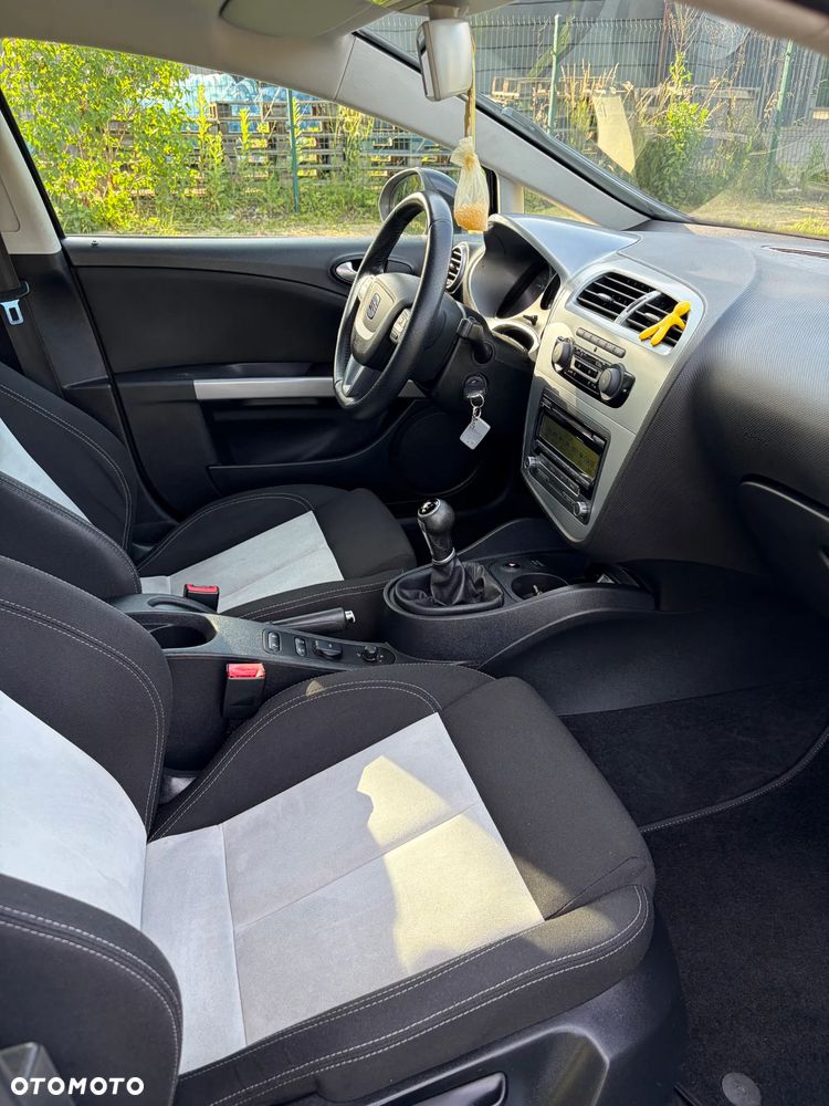 Seat Leon 1.2 TSI Ecomotive DSG Style - 28
