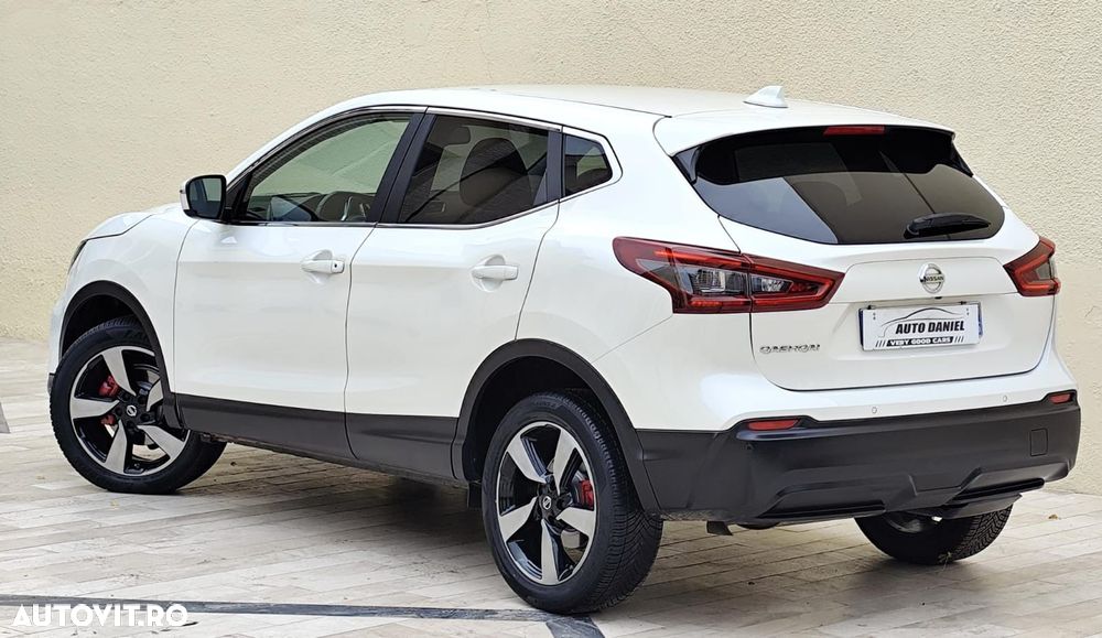 Nissan Qashqai - 4