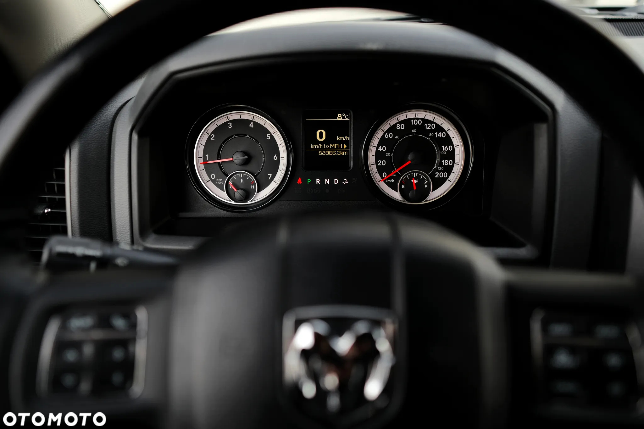 RAM 1500 - 27
