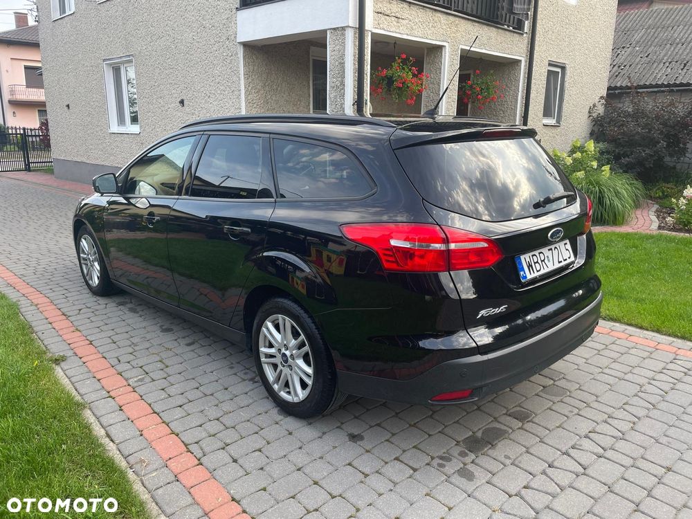 Ford Focus - 11