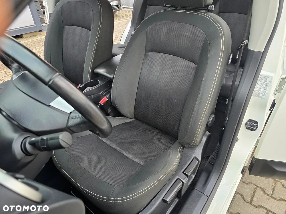 Nissan Qashqai+2 1.5 dCi DPF acenta - 15