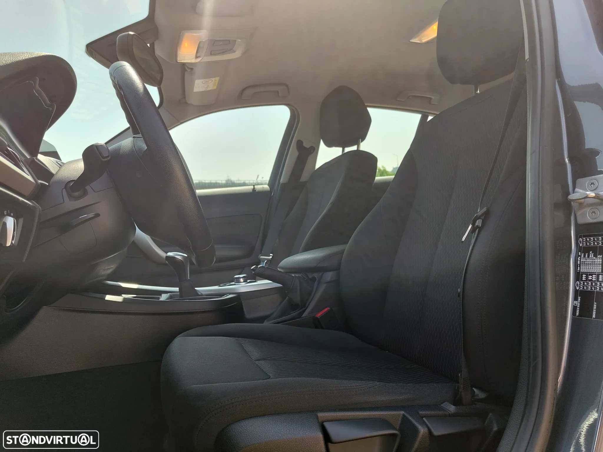 BMW 116 d EfficientDynamics - 12