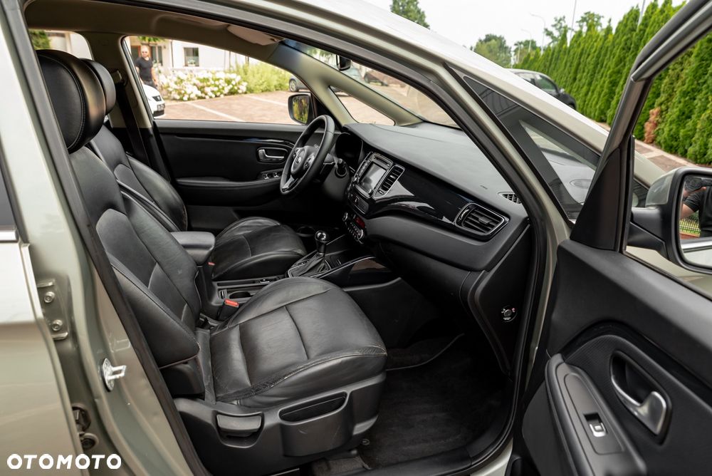 Kia Carens 1.7 CRDi Edition 7 - 21