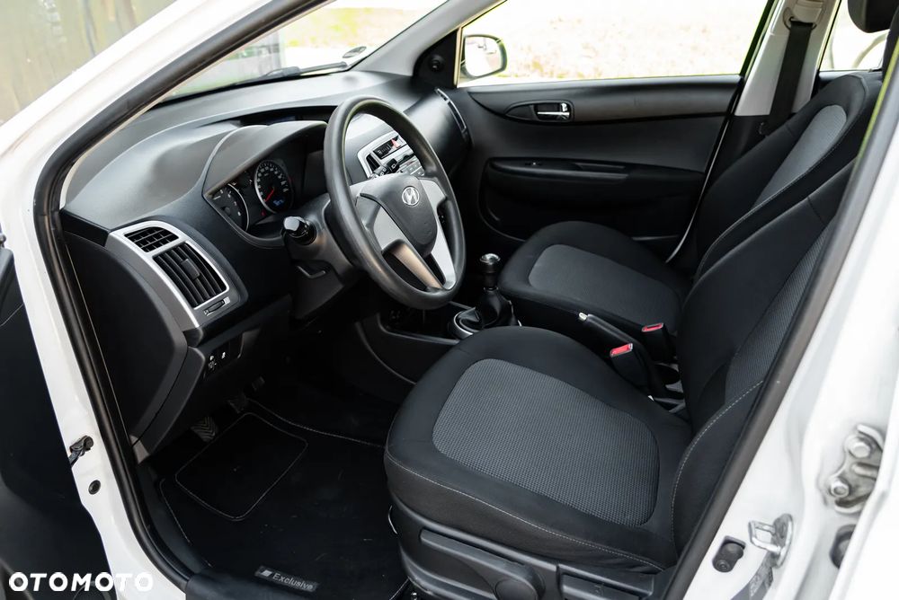 Hyundai i20 1.2 Trend - 16