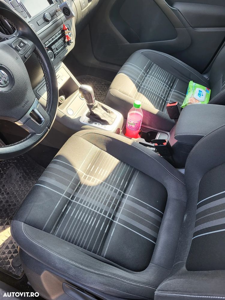 Volkswagen Tiguan 2.0 TDI DPF 4Motion BlueMotion Technology DSG Lounge Sport & Style - 5