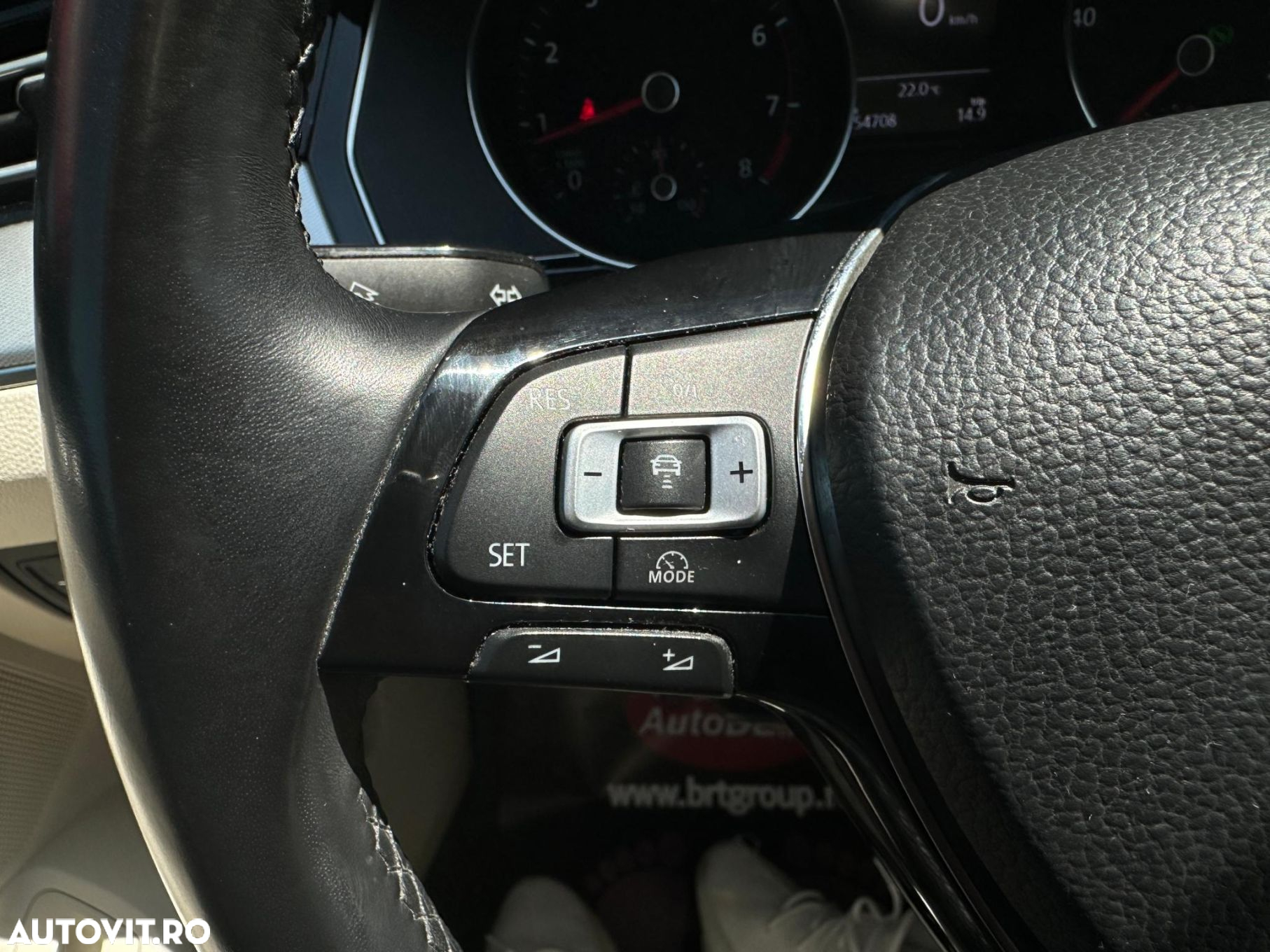 Volkswagen Passat - 18
