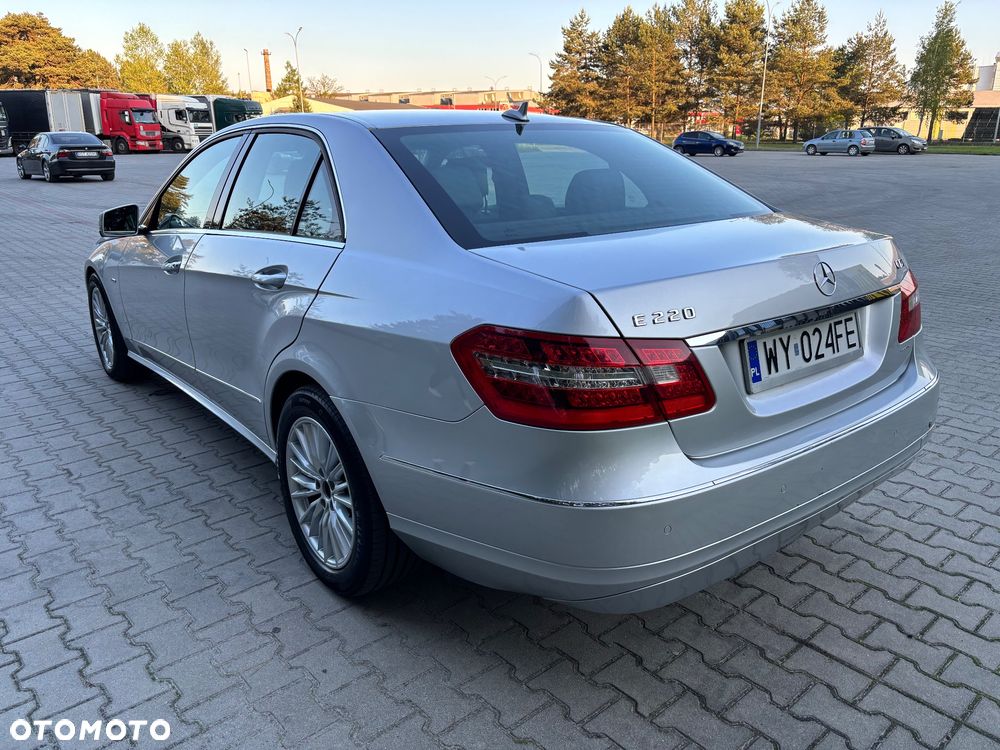 Mercedes-Benz Klasa E - 6