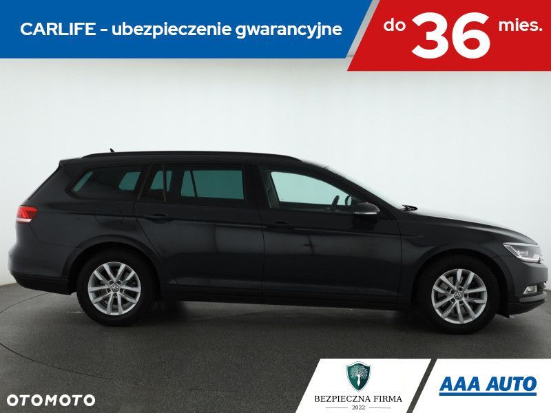 Volkswagen Passat - 7