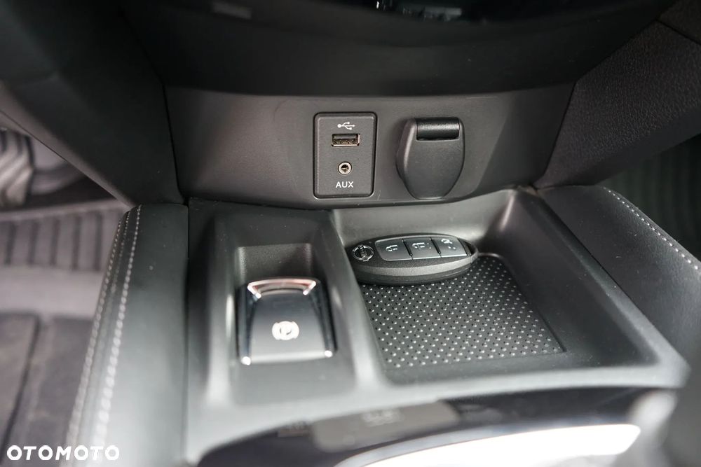 Nissan X-Trail 1.7 dCi ALL-MODE 4x4i Xtronic Acenta - 15