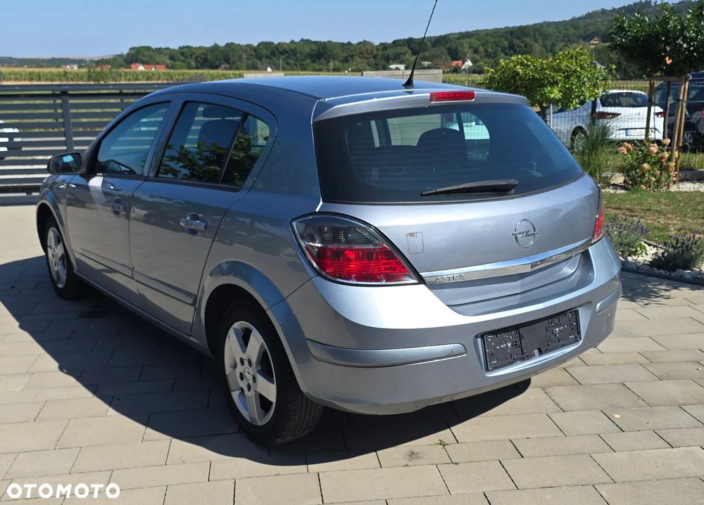 Opel Astra 1.4 Enjoy - 4