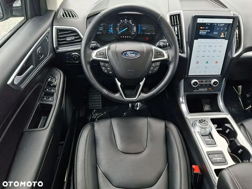 Ford Edge - 10