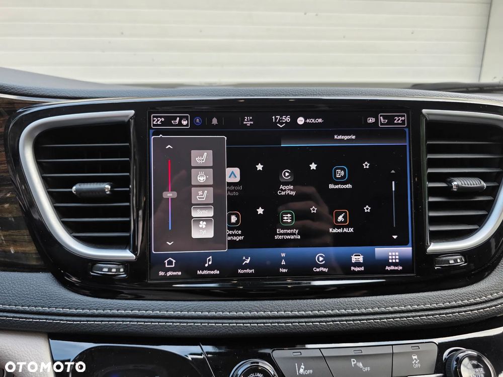 Chrysler Pacifica - 17