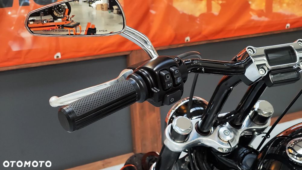 Harley-Davidson Softail Standard - 29