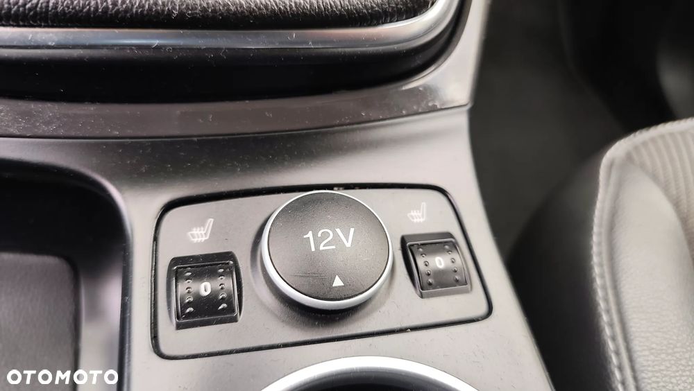 Ford Kuga 2.0 TDCi 2x4 SYNC - 22