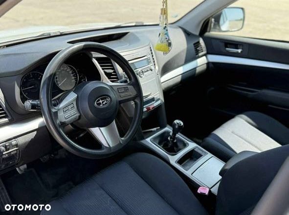 Subaru Legacy - 5