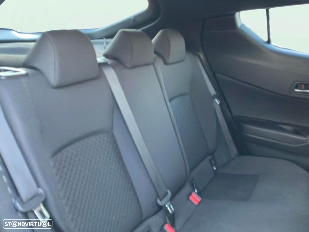 Toyota C-HR 1.8 Hybrid Comfort - 17