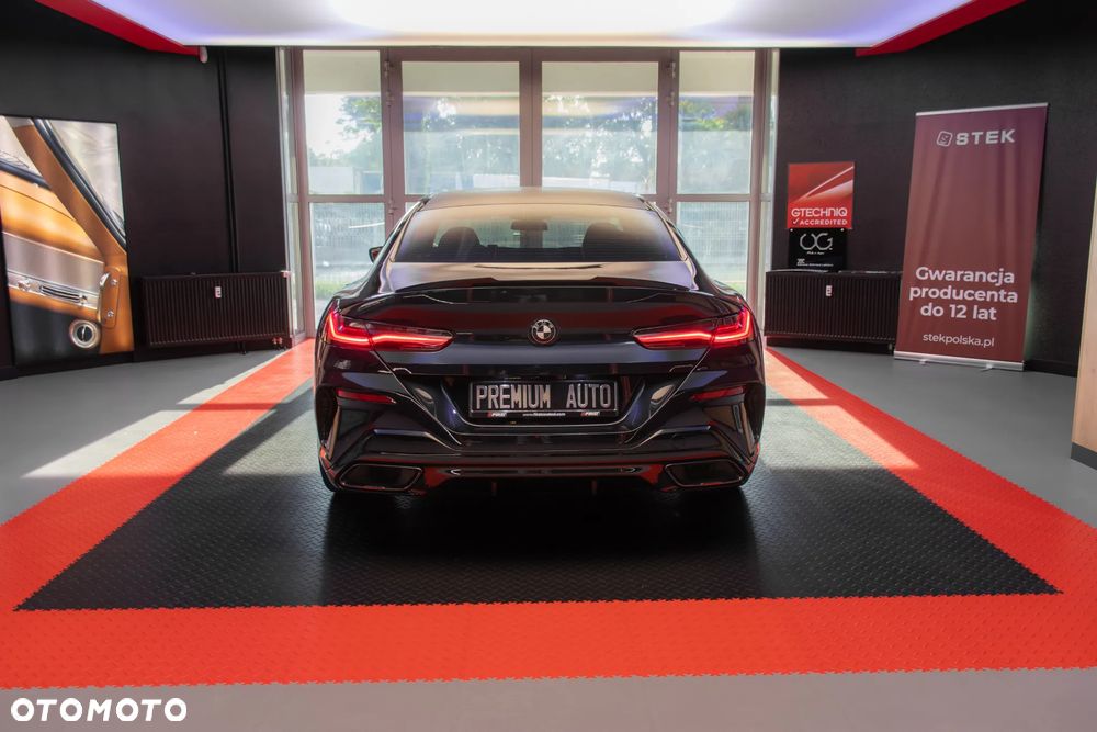 BMW Seria 8 - 20