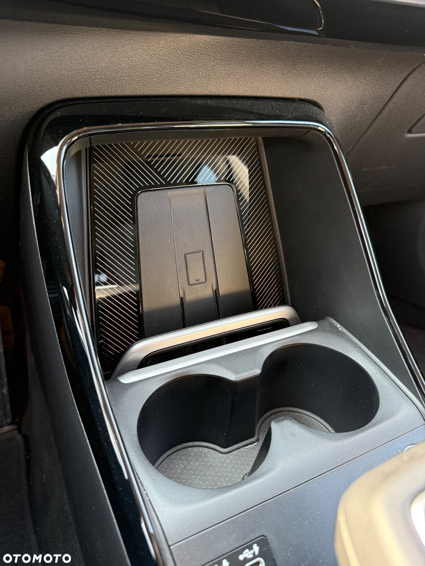 BMW iX2 xDrive30 66.5kWh - 8