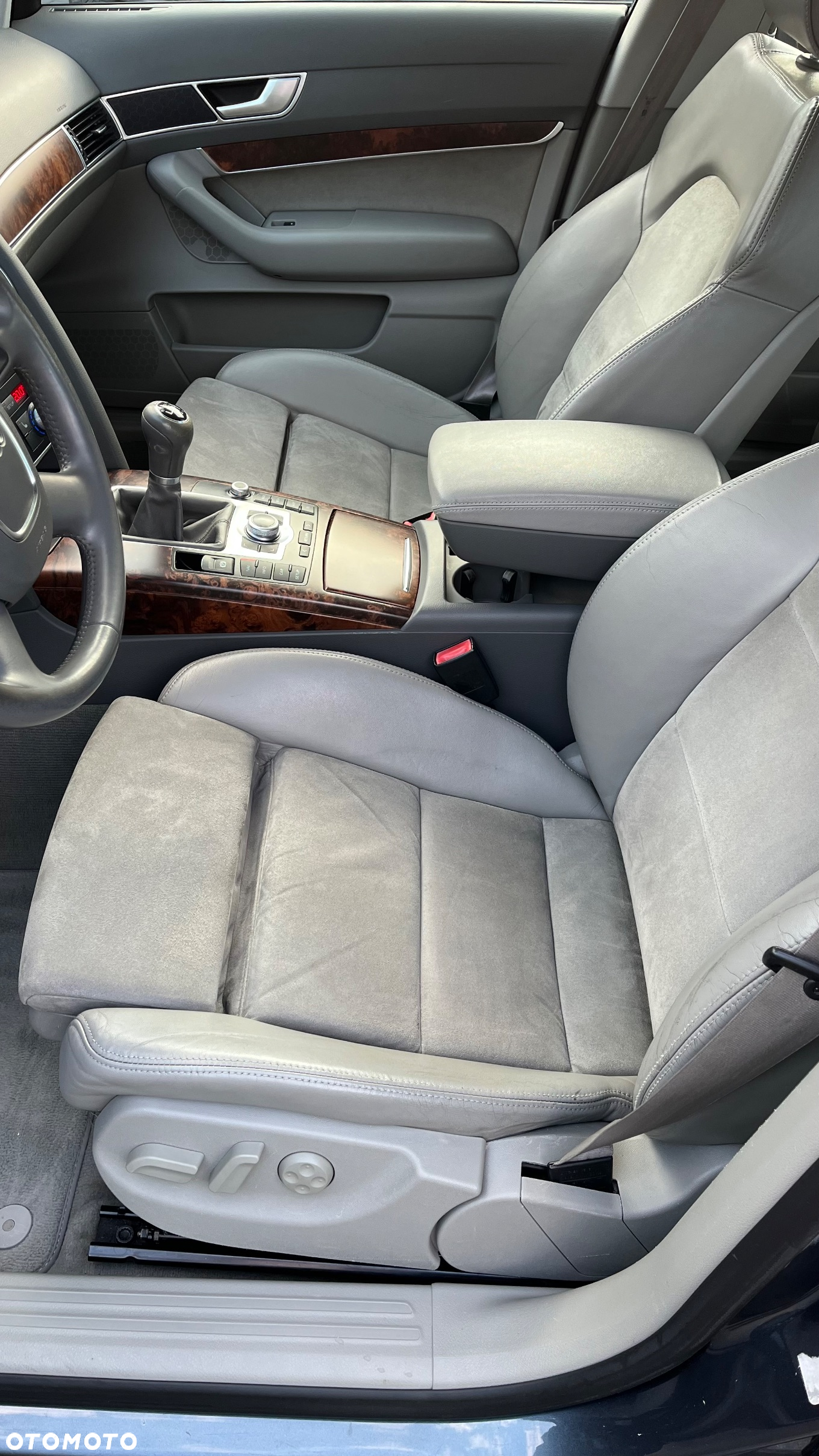 Audi A6 2.0T FSI - 15