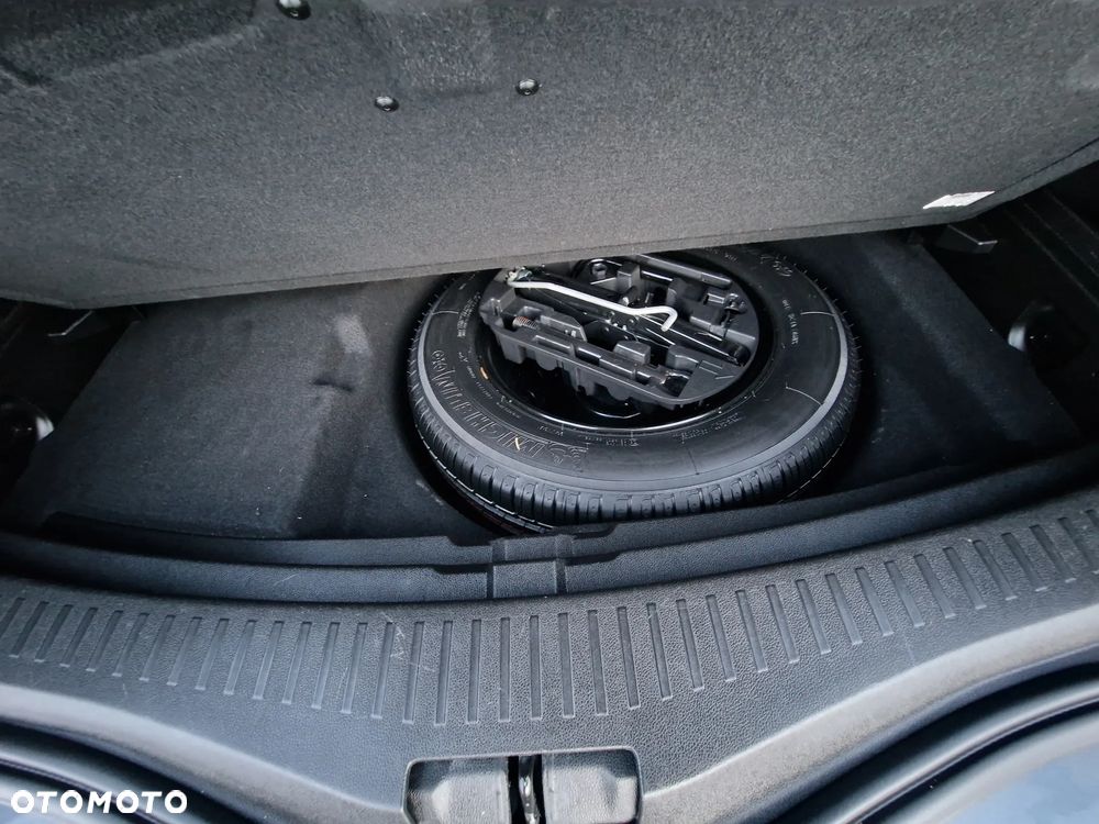 Renault Megane ENERGY TCe 100 LIMITED - 22