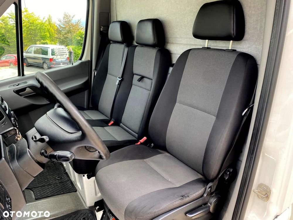 Volkswagen CRAFTER - 25