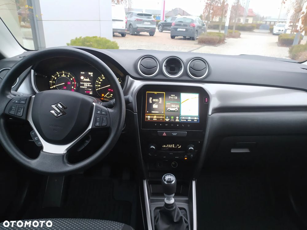Suzuki Vitara 1.4 Boosterjet mHEV Premium 2WD - 22