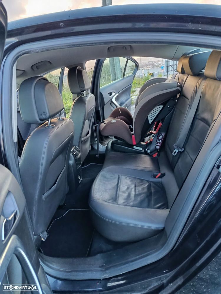 Opel Insignia 2.0 CDTi Executive S/S - 5