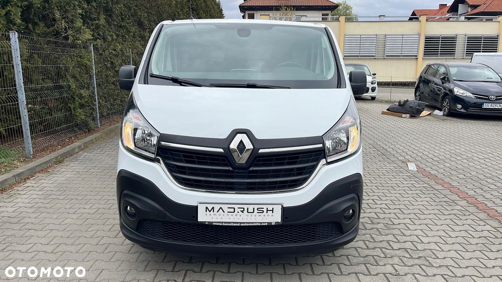 Renault Trafic - 2