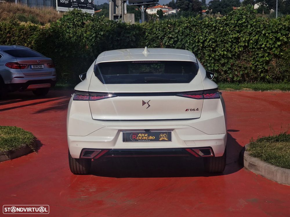 DS DS4 4 1.2 PureTech Performance Line EAT8 - 5