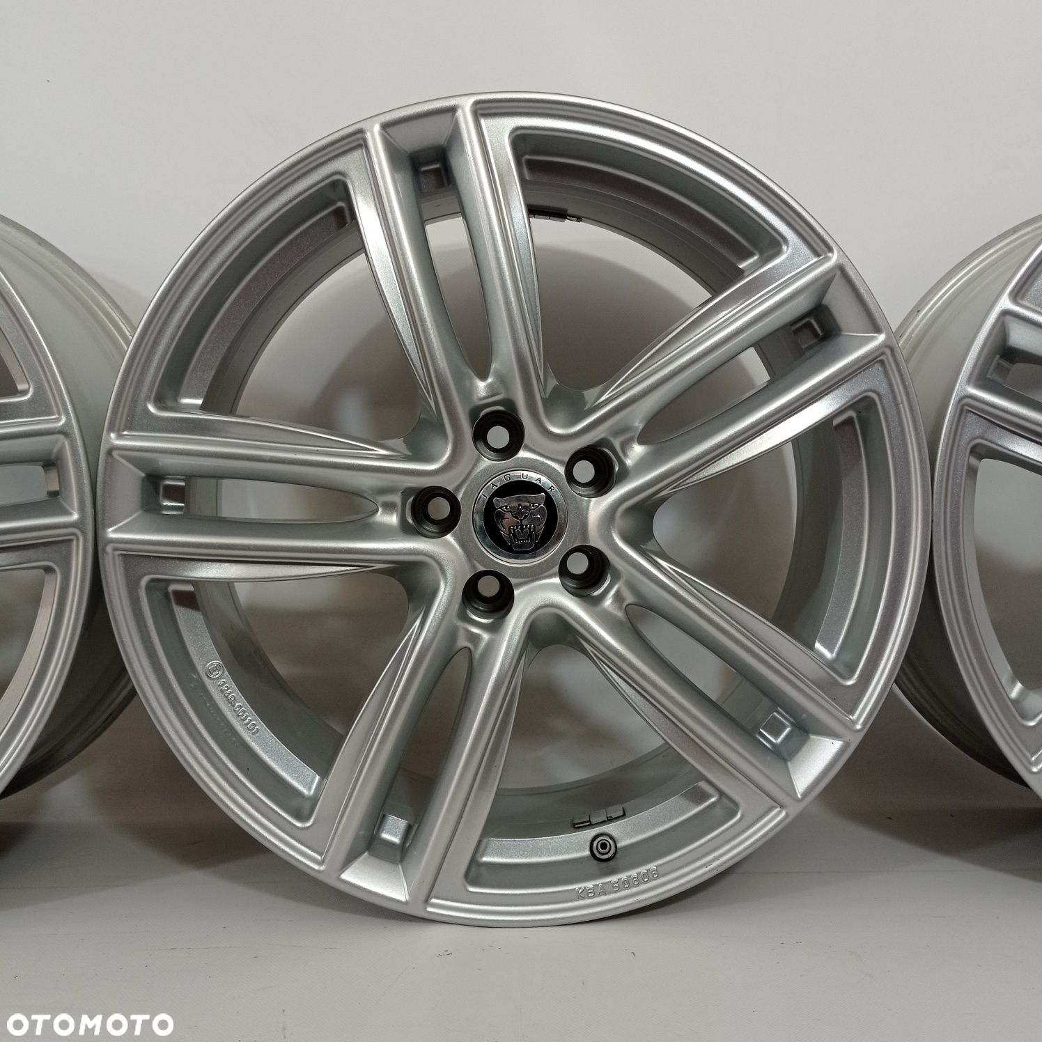 5x108 19" jaguar e-pace f-pace i-pace xe xf xj land rover volvo - 4