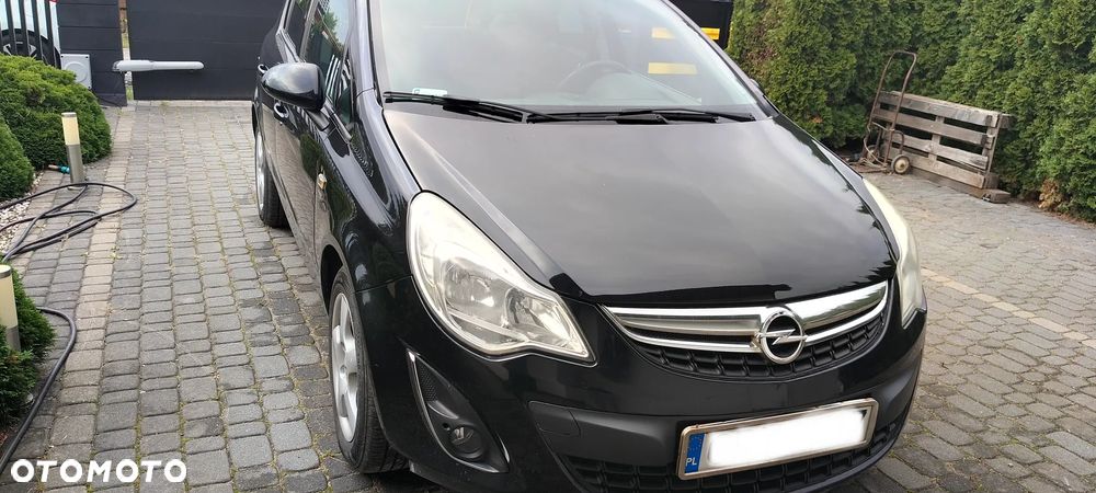 Opel Corsa 1.4 16V Selection - 1