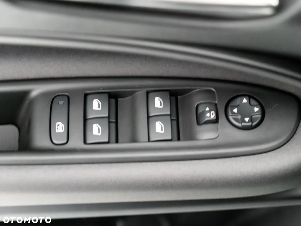 Alfa Romeo Junior 1.2 mHEV Ibrida Speciale eDCT - 19