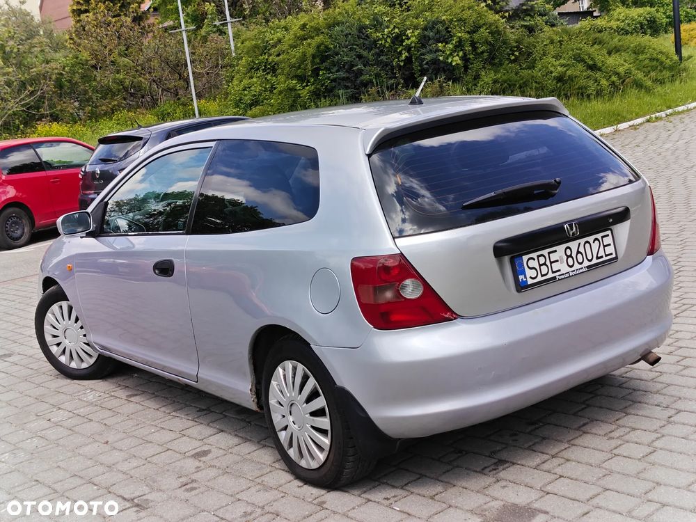 Honda Civic 1.4i S - 6