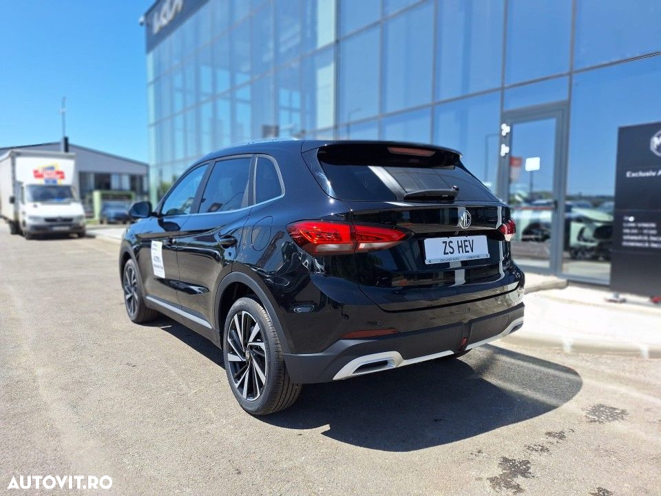 MG ZS HEV - 4