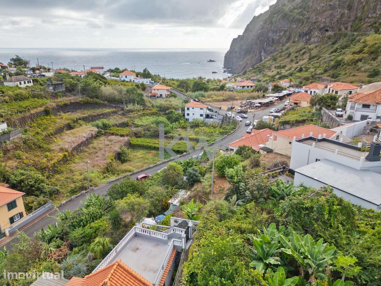 Terreno para construção com 714 m2 em Ponta Delgada | Feiteiras | São - Grande imagem: 2/14